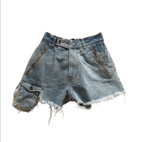 ENERGIE CUT-OFF SHORTS - Picture 1 of 10